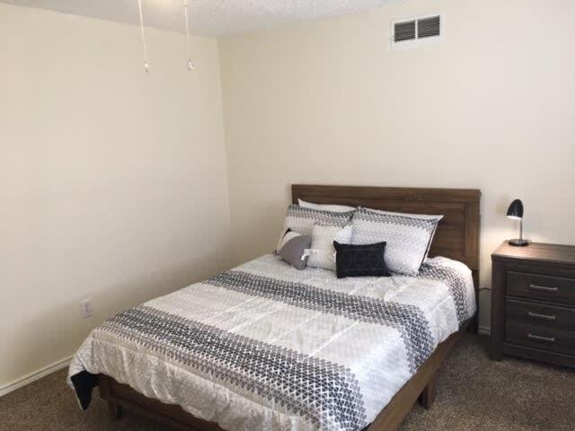 Quiet Townhouse Close To Fort Sill! Lawton Exteriér fotografie